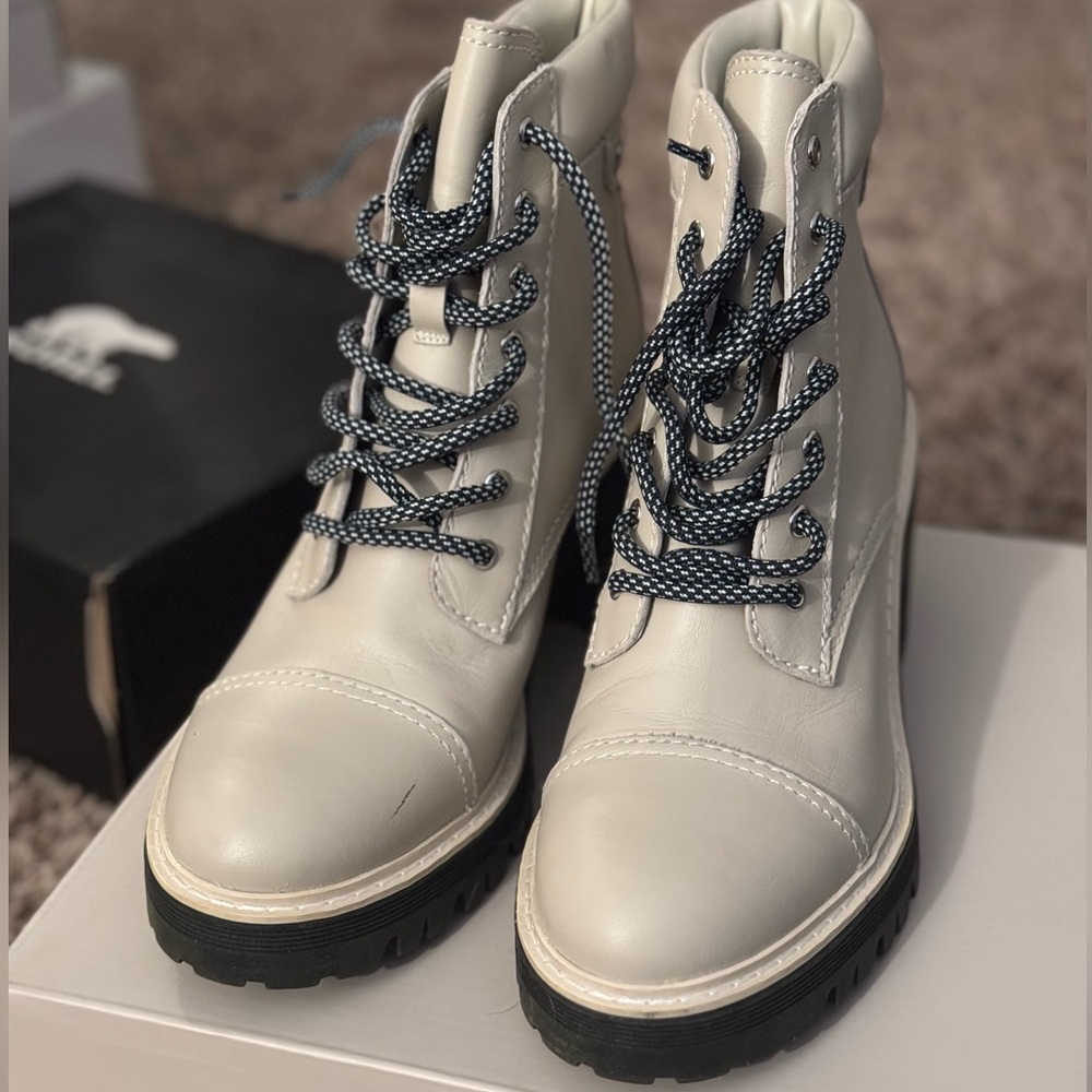 Marc Fisher boots